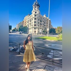 Meet your Posher, Rae